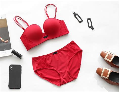 bro�����µ���˼��(bra�����µ�����)