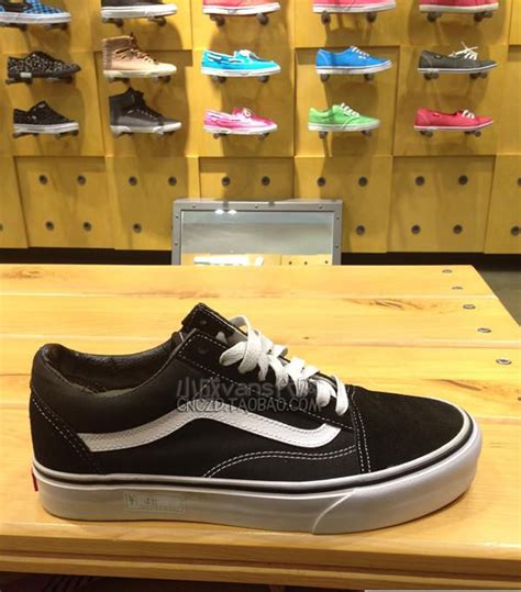 ��˹��˹vansɵɵ�ֲ����������