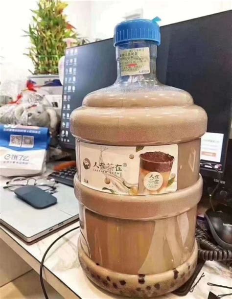 冬天的第一杯奶茶发红包发多少