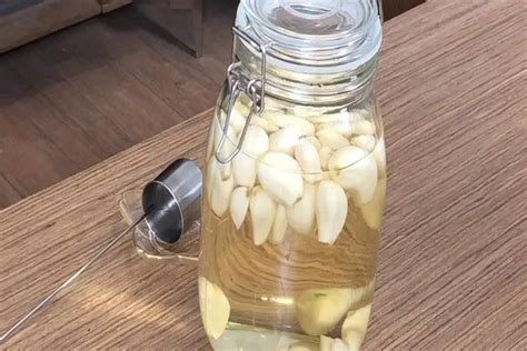 �����ݾ���ʲô�����񾭲�����Ѫ